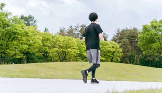 有酸素運動をしている男性