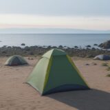 【海釣り】初心者が守りたいマナー | ゴミの持ち帰りと注意点 をイメージした 広角の風景 の写真