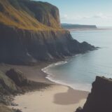 【潮の流れ】海での見極め方 | 安全に釣りをするためのポイント をイメージした 広角の風景 の写真