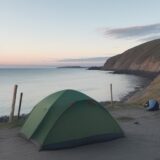 【シーバス】堤防でのルアー回収方法 | 根掛かりを防ぐコツと道具 をイメージした 広角の風景 の写真