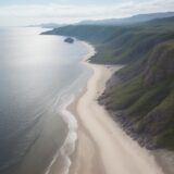 【潮の流れ】海での影響を受ける範囲 | 釣りポイントの選び方 をイメージした 広角の風景 の写真