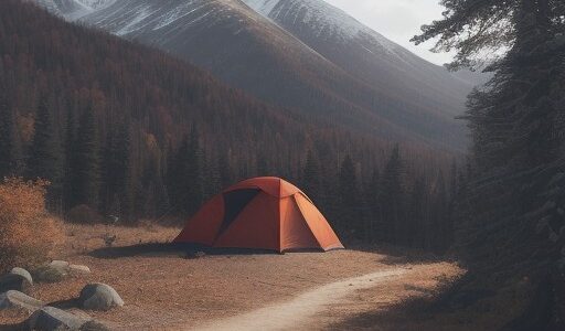 【緊急時対応】秋の登山で揃える装備品 | 避難ルートの確認方法