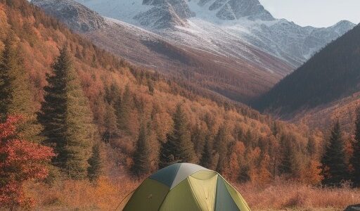 【登山用バックパック】秋の山道を歩く装備 | 山行での荷物の詰め方とコツ