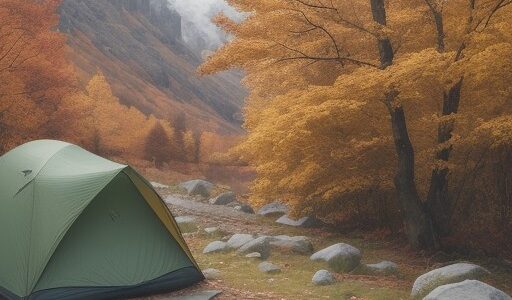 【登山杖】軽量モデルを選んで | 紅葉が色づく山道へ出かける旅
