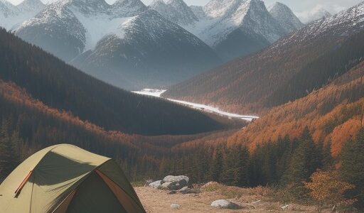 【山登り装備】ハイキングで用意する持ち物リスト | 秋の山道を歩く準備