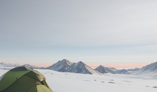 【標高】高度によって変わる気温 | 山頂の寒さに備える装備の選び方